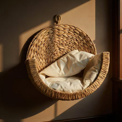 Luno — Handwoven Cat Bed Cave